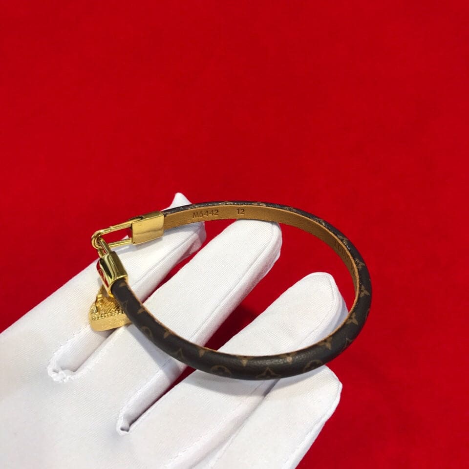 18K Louis Vuitton Alma Bracelet