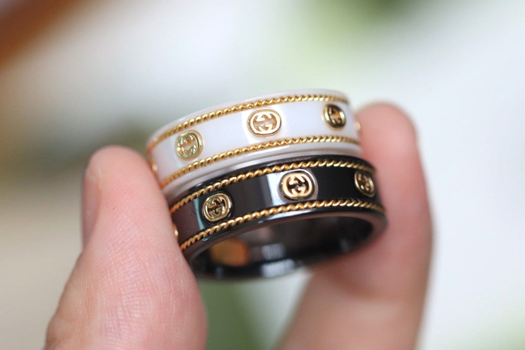 18K Double Gucci Interlocking Gucci Icon Black Corundum Ring