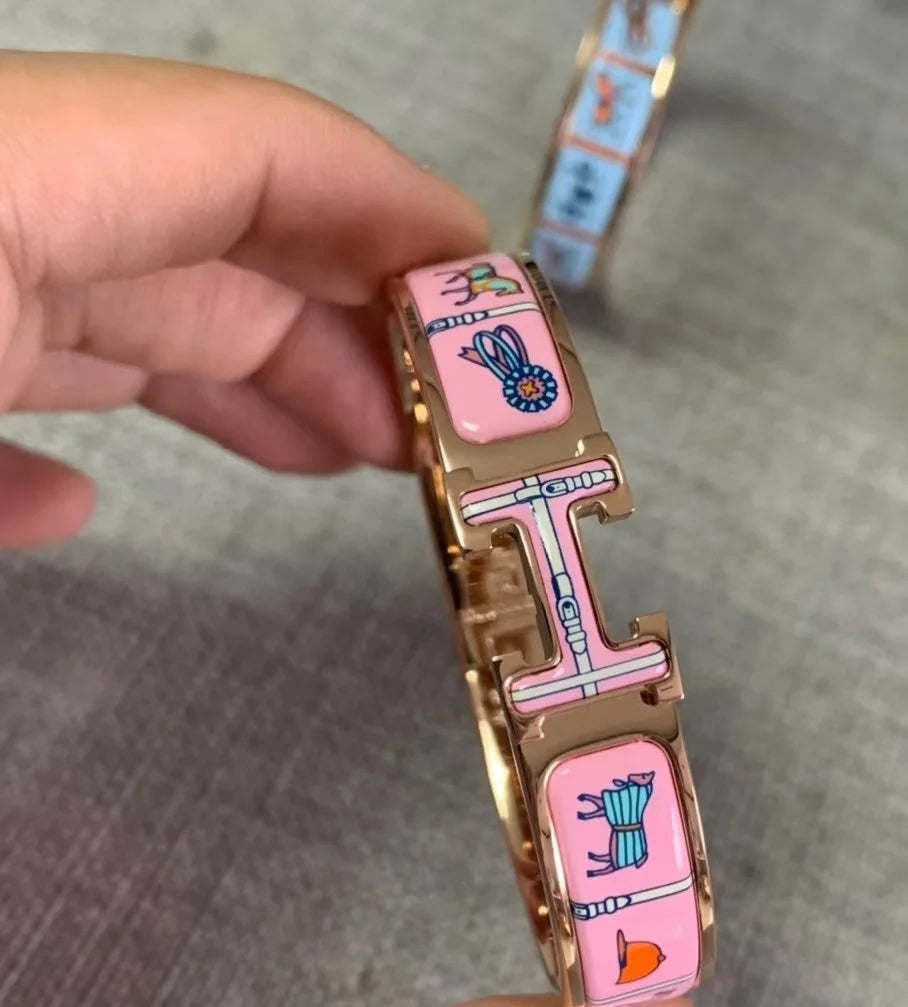 18K Clic Hermes Couvertures Bracelet