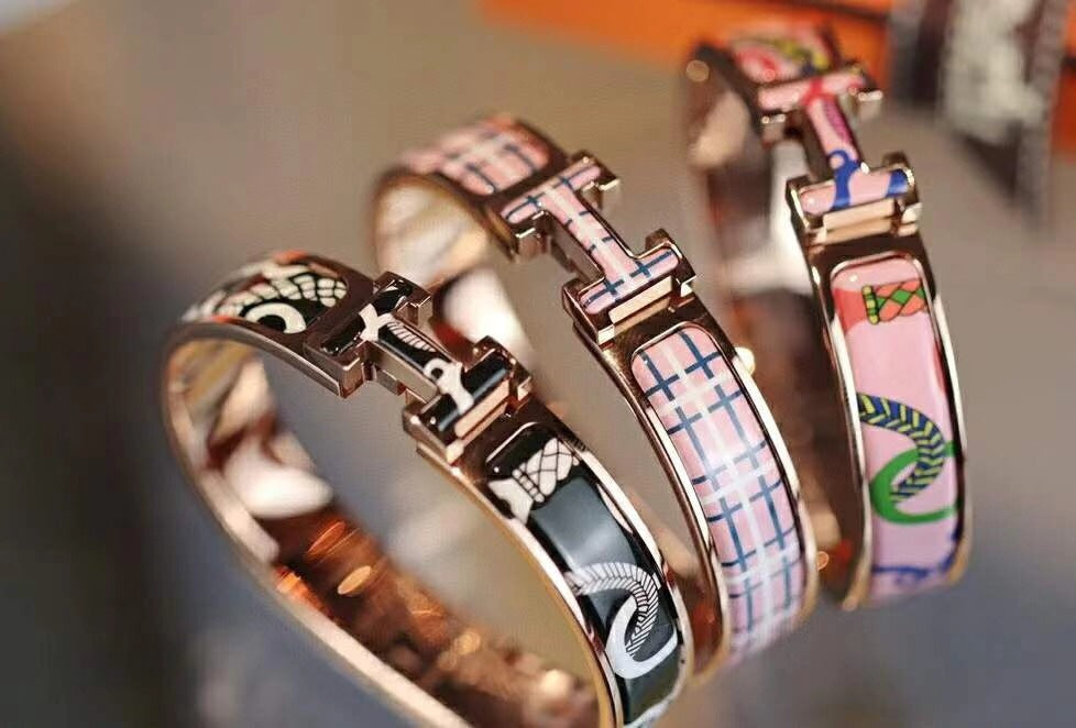18K Clic Hermes Panoplie Equestre Black Bracelet