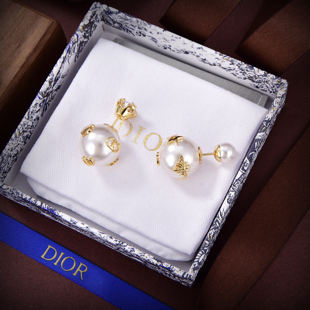 18K Dior Tribales Pearl Earrings