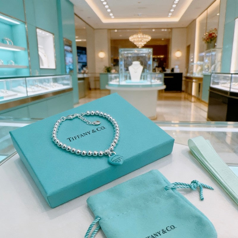 18K Return to Tiffany Big Blue Heart Tag Bead Bracelet