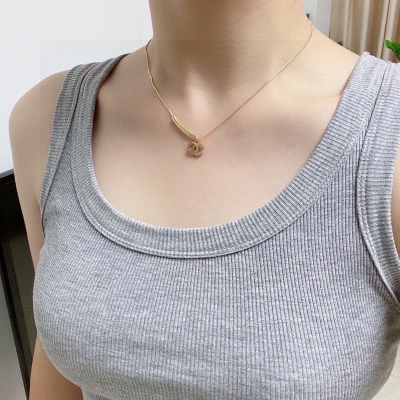 18K  Chanel Gold Necklace