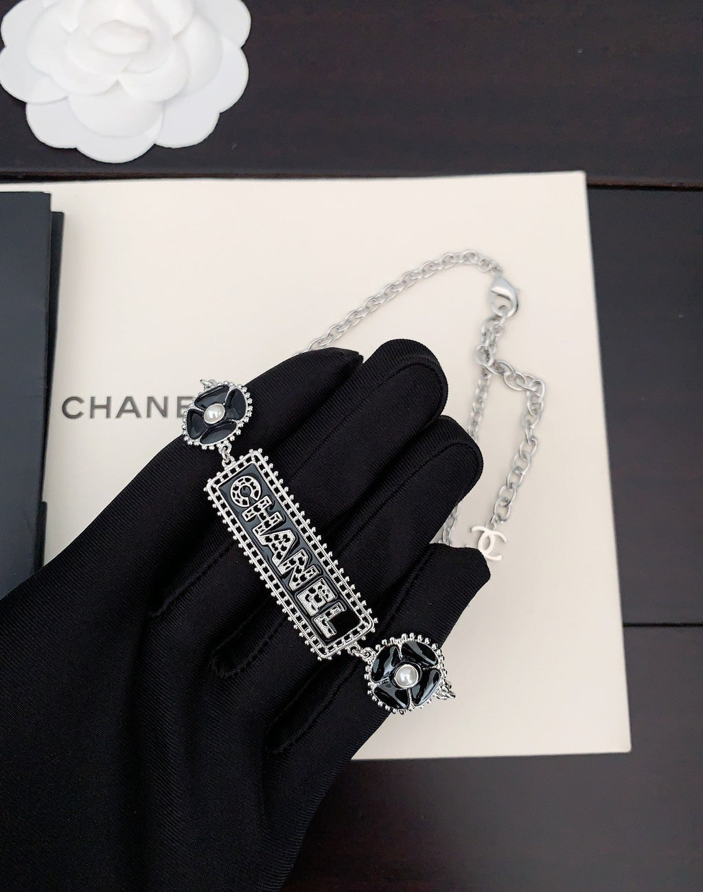 18K  Chanel Resin Diamonds Necklace