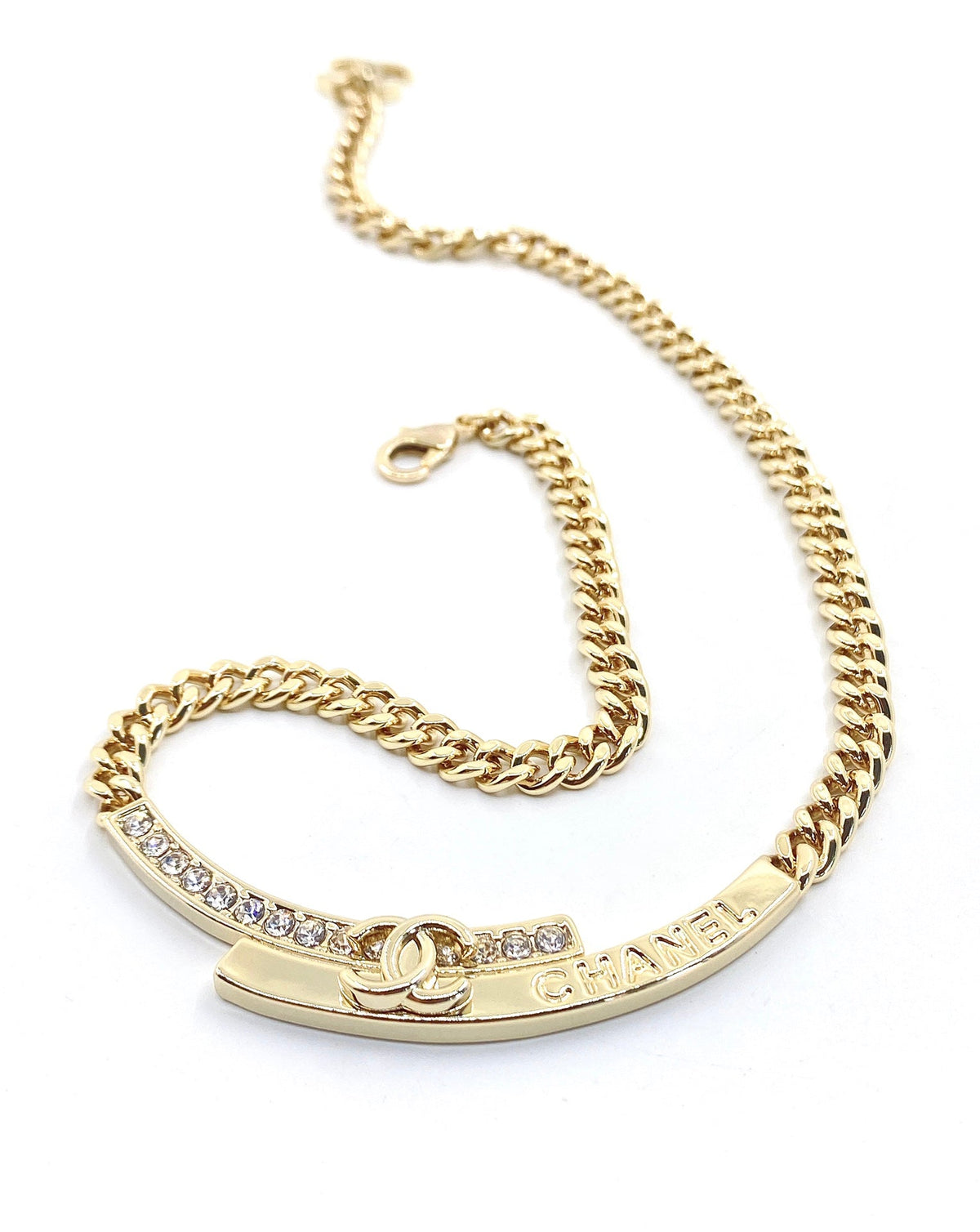 18K  Chanel Diamonds Choker Necklace