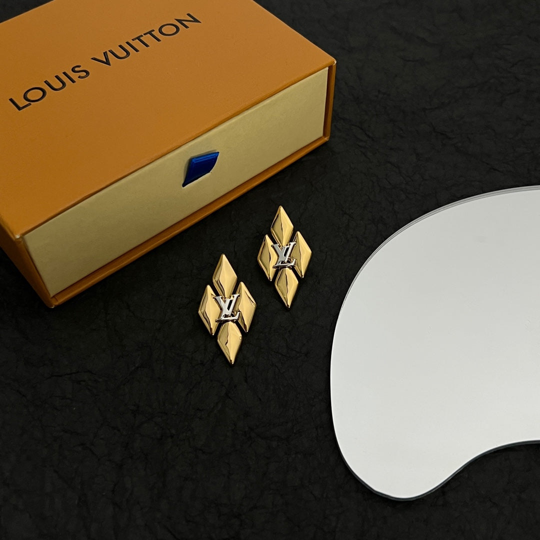 18k Louis Vuitton GO-14 Earrings