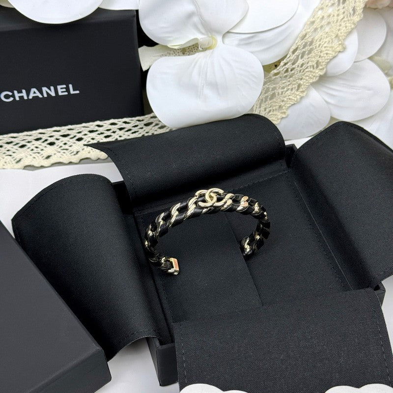 18K  Chanel 26C Black Leather Cuff Bracelet