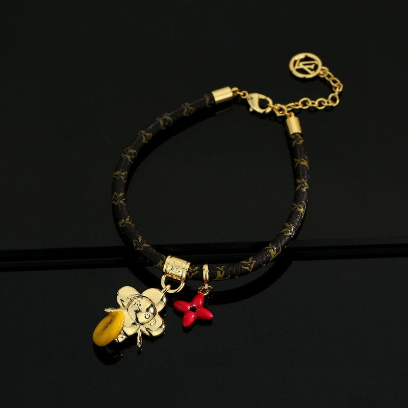 18K Louis Vuitton Cirle Bracelet