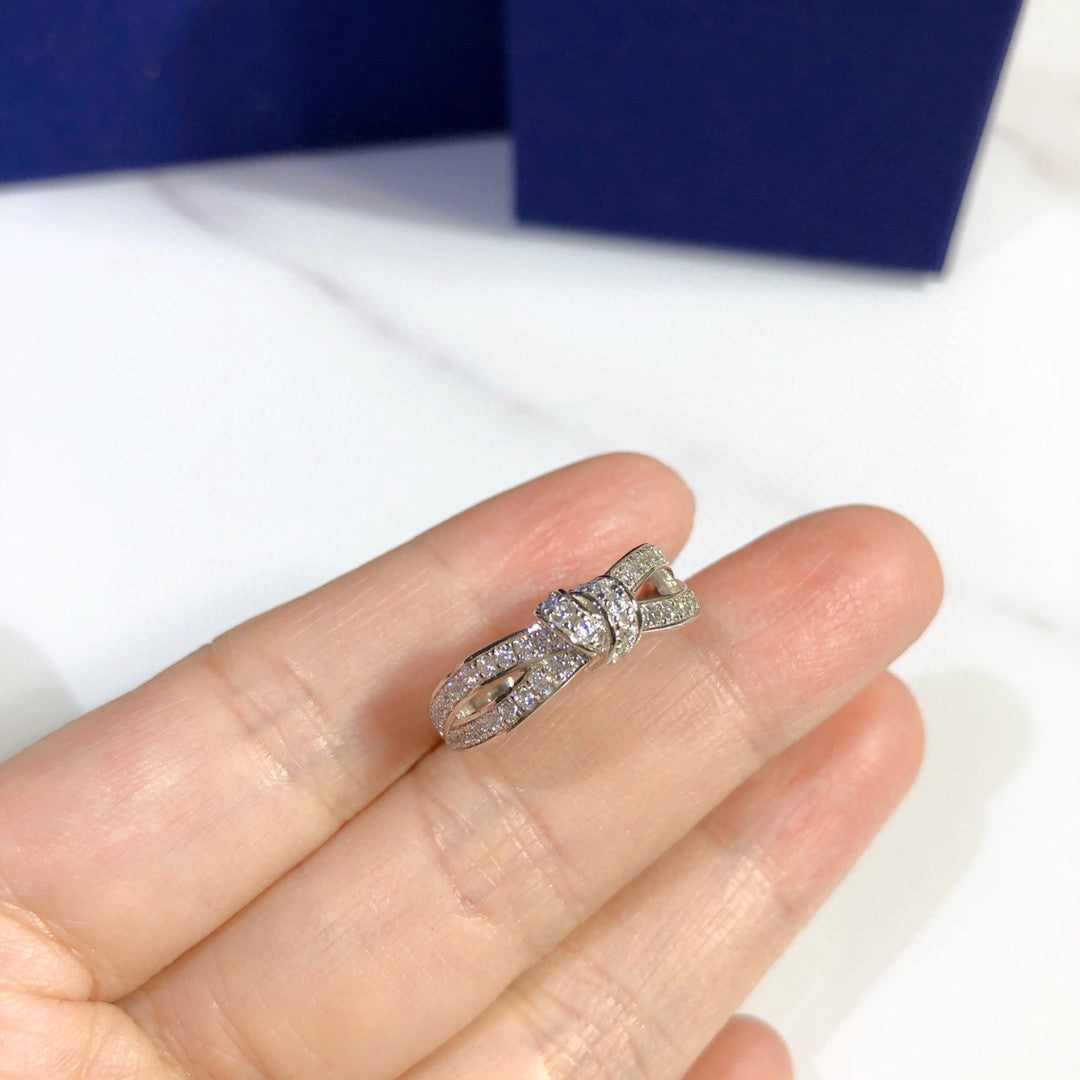 18K Diamond Ring