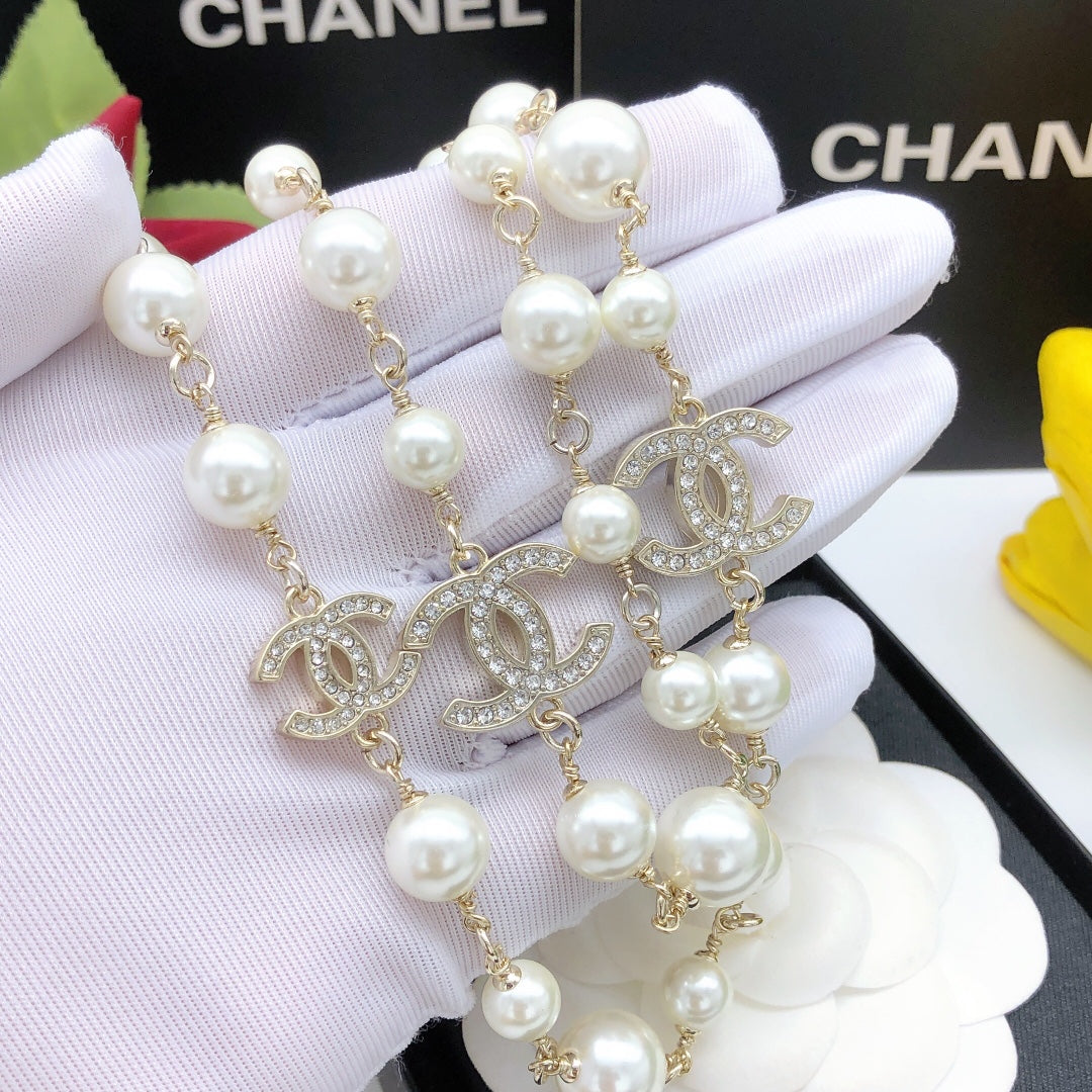 18K  Chanel Long Pearls Necklace