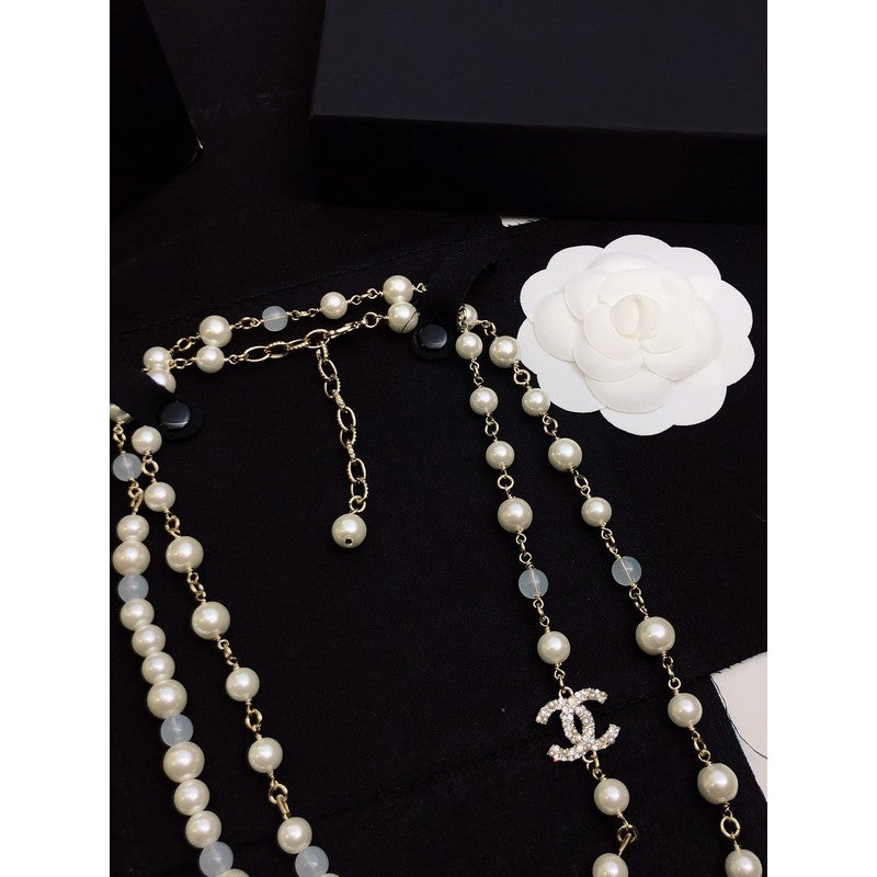 18K  Chanel Long Pearl Necklace