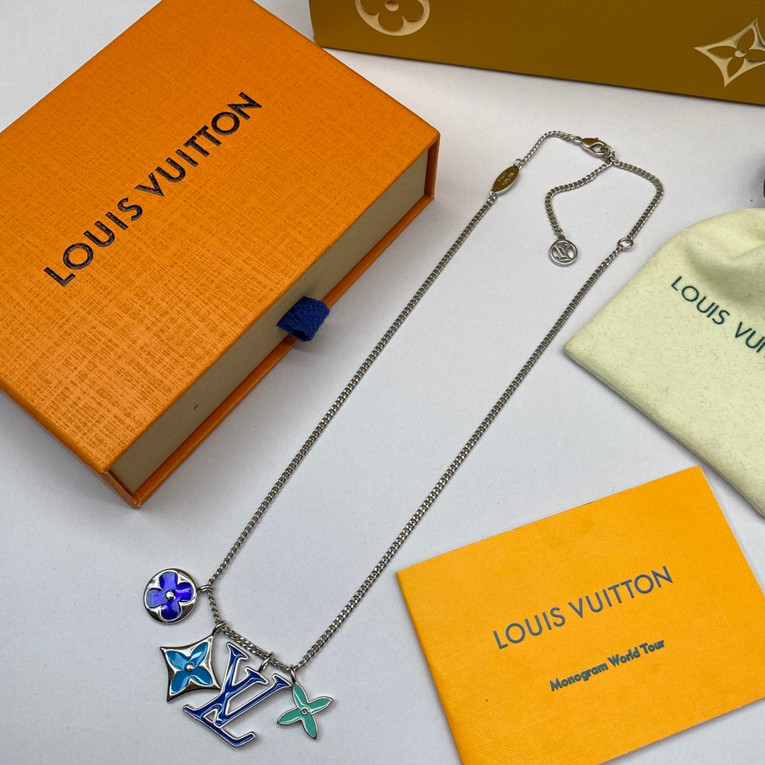 18K Louis Vuitton Instinct Necklace
