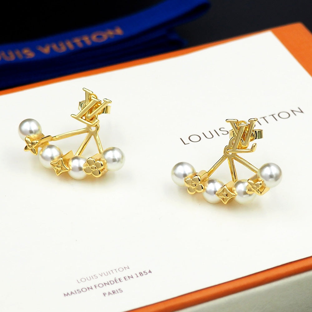 18K Louis Vuitton Monogram Pearls Earrings