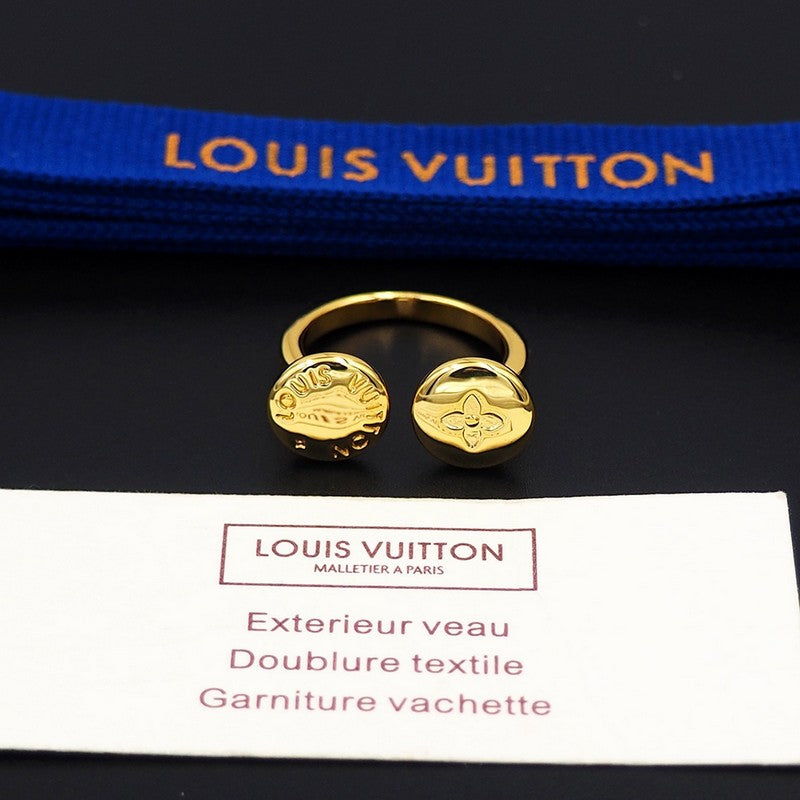 18K Louis Vuitton Studs Ring