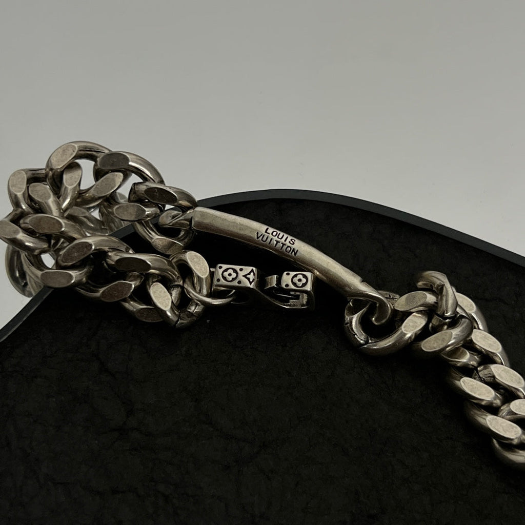 18K Louis Vuitton Vintage Chains Bracelet