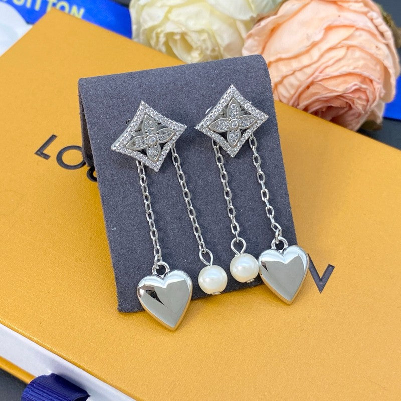 18K Louis Vuitton Pearl Diamond Drop Earrings