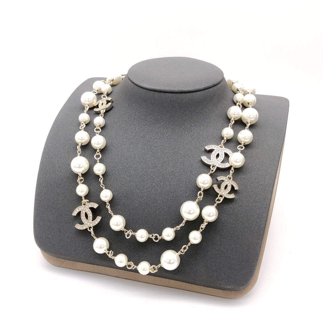 18K  Chanel Long Pearls Necklace