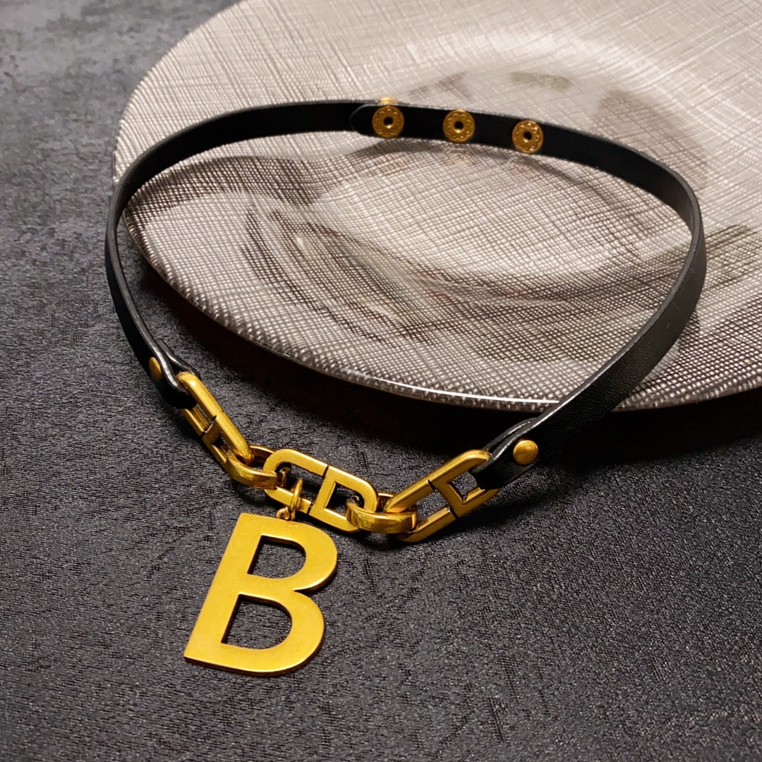 18K Balenciaga Choker Necklace