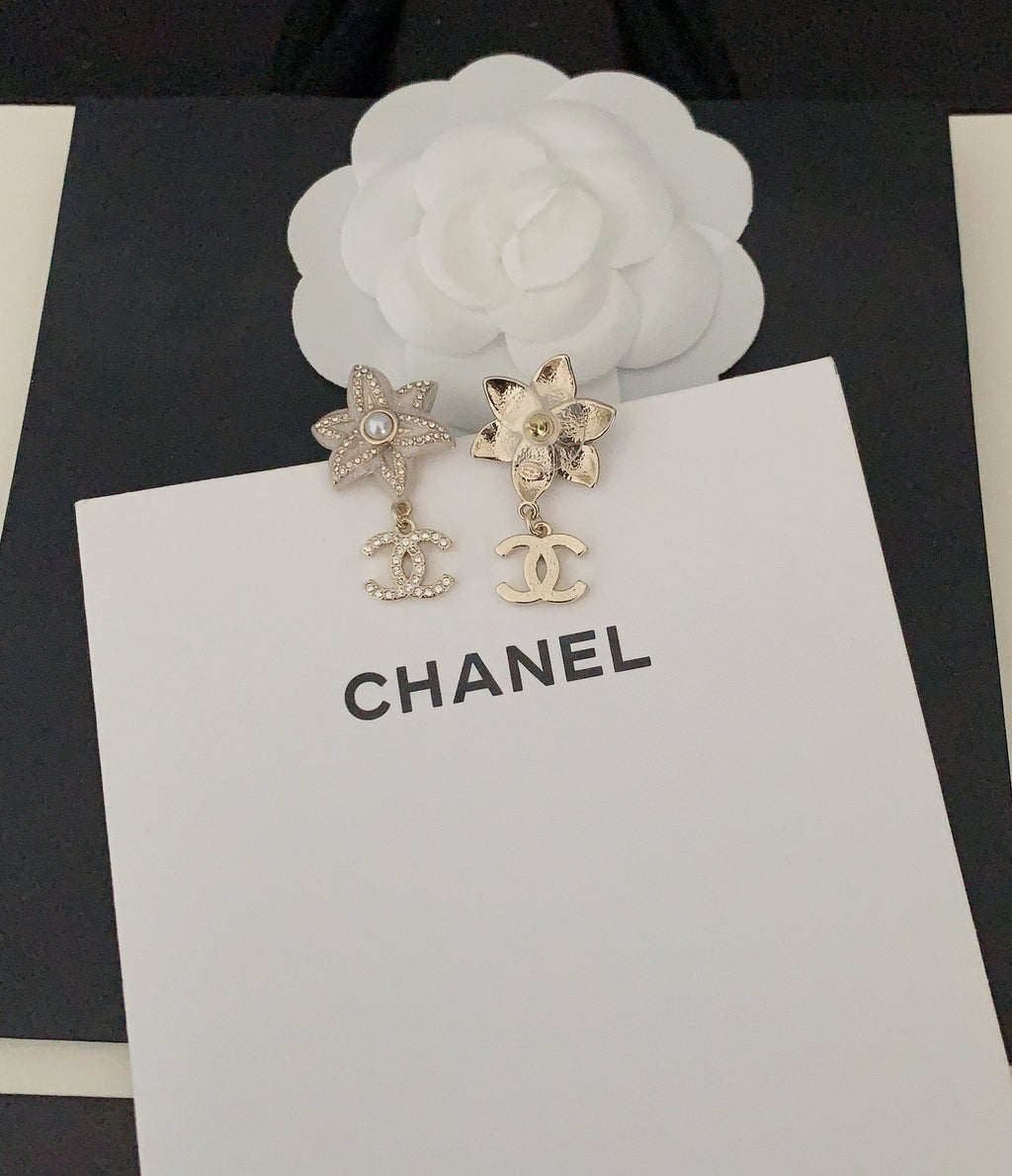 18K  Chanel Camellia Pendant Earrings