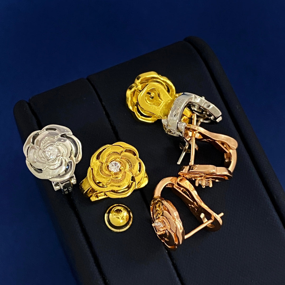18K  Chanel Camellia Earrings