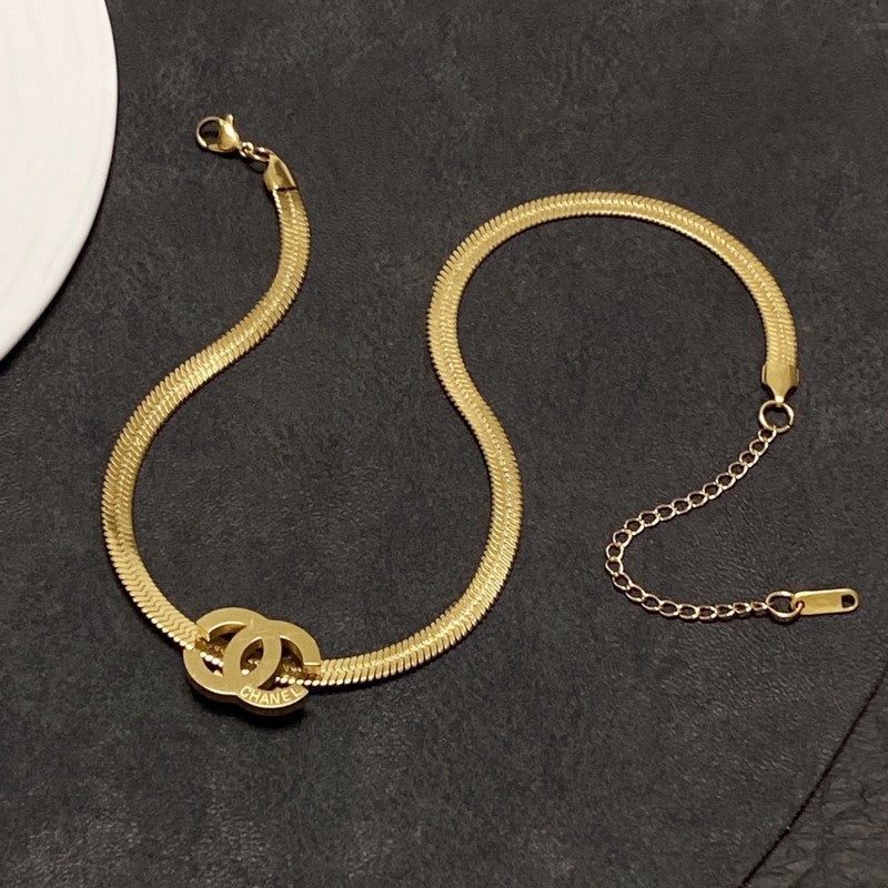18K  Chanel Gold Choker Necklace